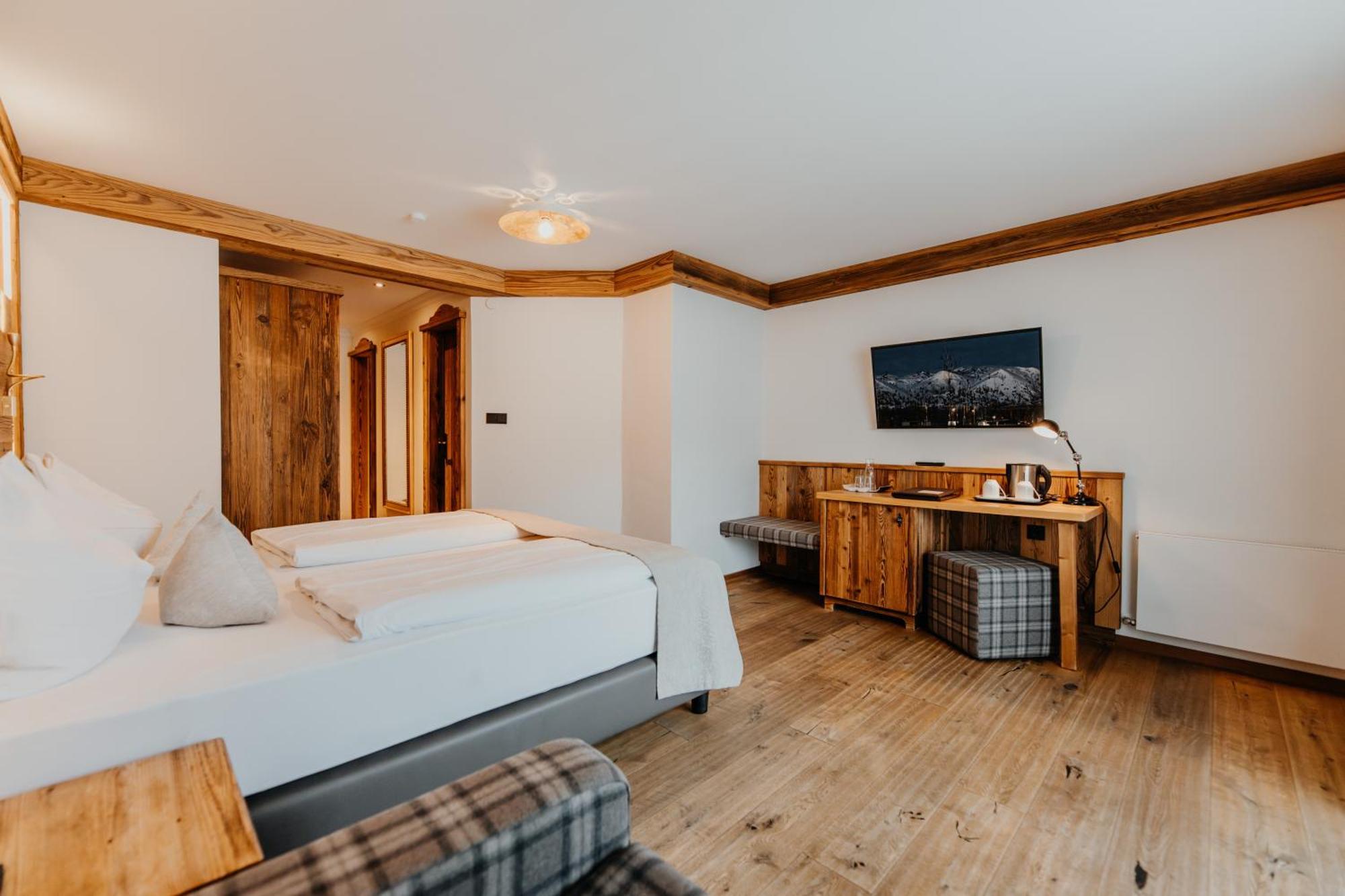 Post Seefeld - Wellnesshotel Tirol Seefeld in Tirol Rom bilde