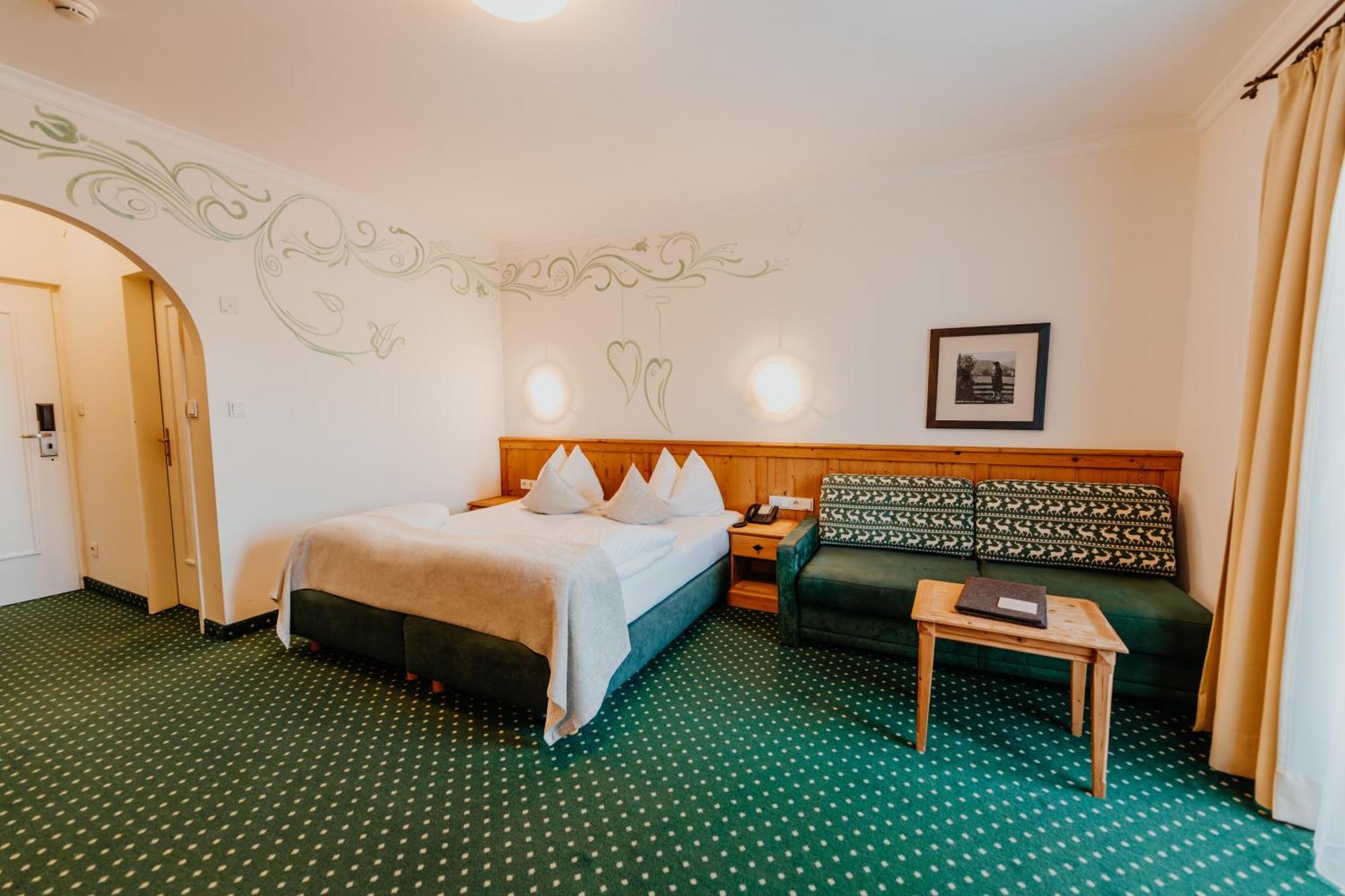 Post Seefeld - Wellnesshotel Tirol Seefeld in Tirol Rom bilde